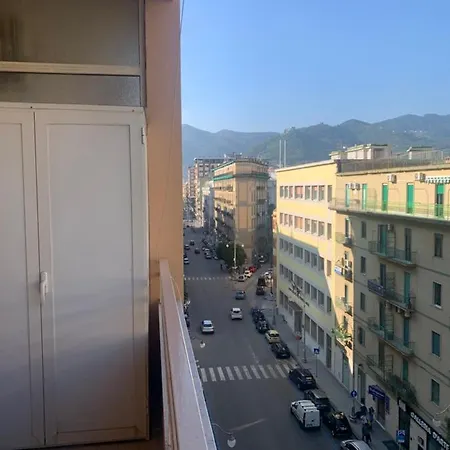 Salernoroomstation Apartment *