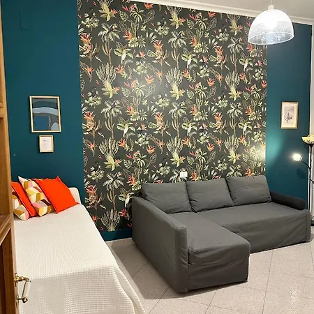 Salernoroomstation Apartment
