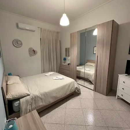 Apartment Salernoroomstation Salerno