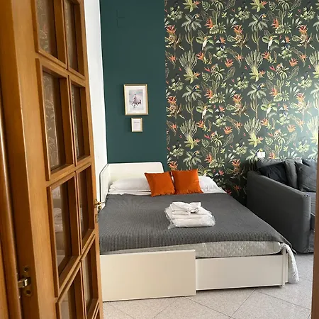 Salernoroomstation Apartment Salerno